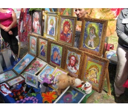 Вишиті ікони