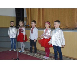 74-та річниця від дня визволення міста Сватове. Виступ вихованців КДНЗ.