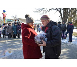 27 лютого 2017 р. Масляна у Сватовому Під час нагородження.