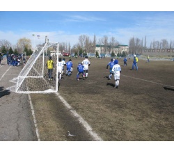Процесс гри на змаганнях з футболу в Сватове 2013
