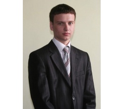 Діулін Віталій – випускник Сватівської гімназії. Відповідальний і серйозний юнак. Слухач секції «Економіка» Малої академії наук. Постійний учасник гімназійних заходів. Член загону волонтерів. Любить спорт і туризм. Захоплюється комп’ютерними технологіями. Емоційний, веселий. Надійний товариш.